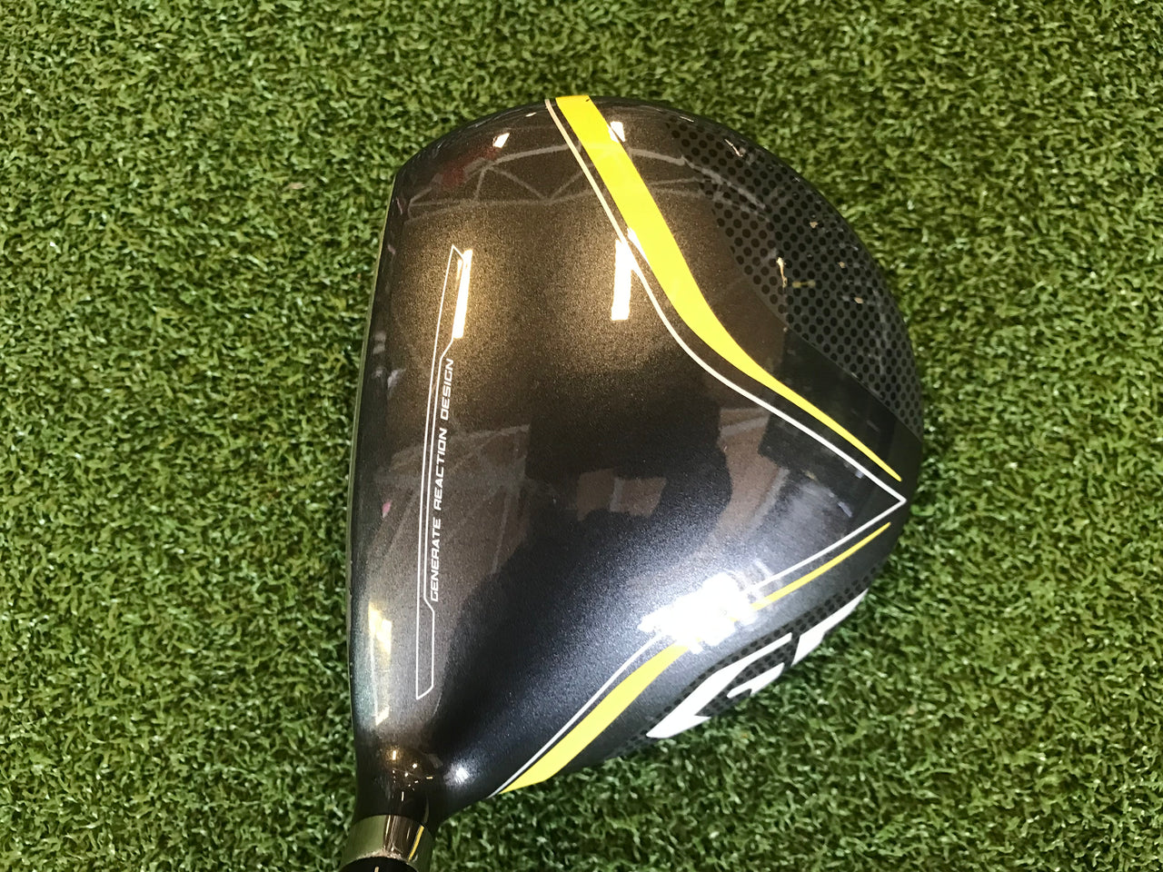 Tour Stage X-Drive 9.5° Driver With Headcover