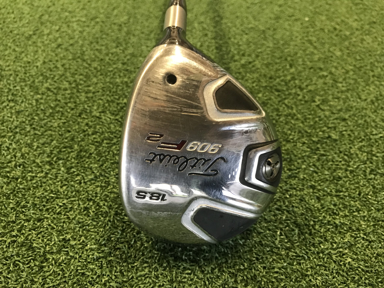 Titleist 909F2 18.5° 5 Wood