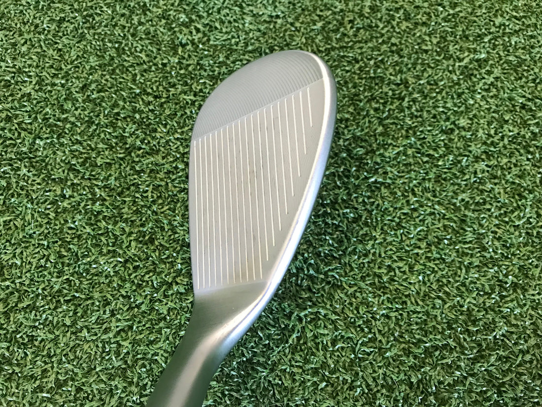 Cleveland CVX Zipcore 54° Wedge *Excellent Condition*