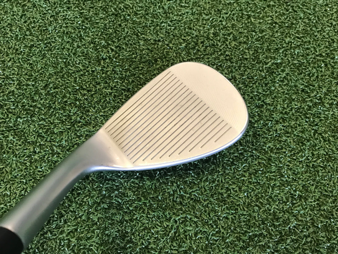 Cleveland CVX Zipcore 54° Wedge *Excellent Condition*