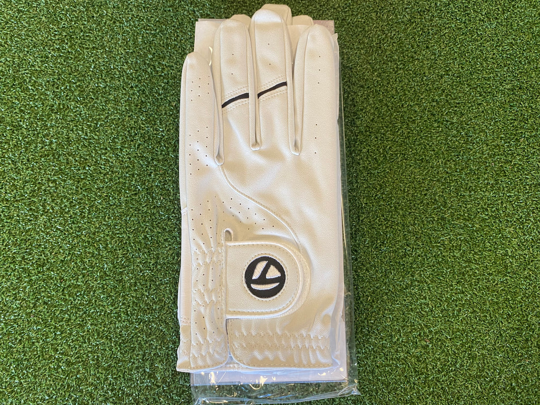 *New* TaylorMade Stratus Tech 2 Pack For Right Handed Players