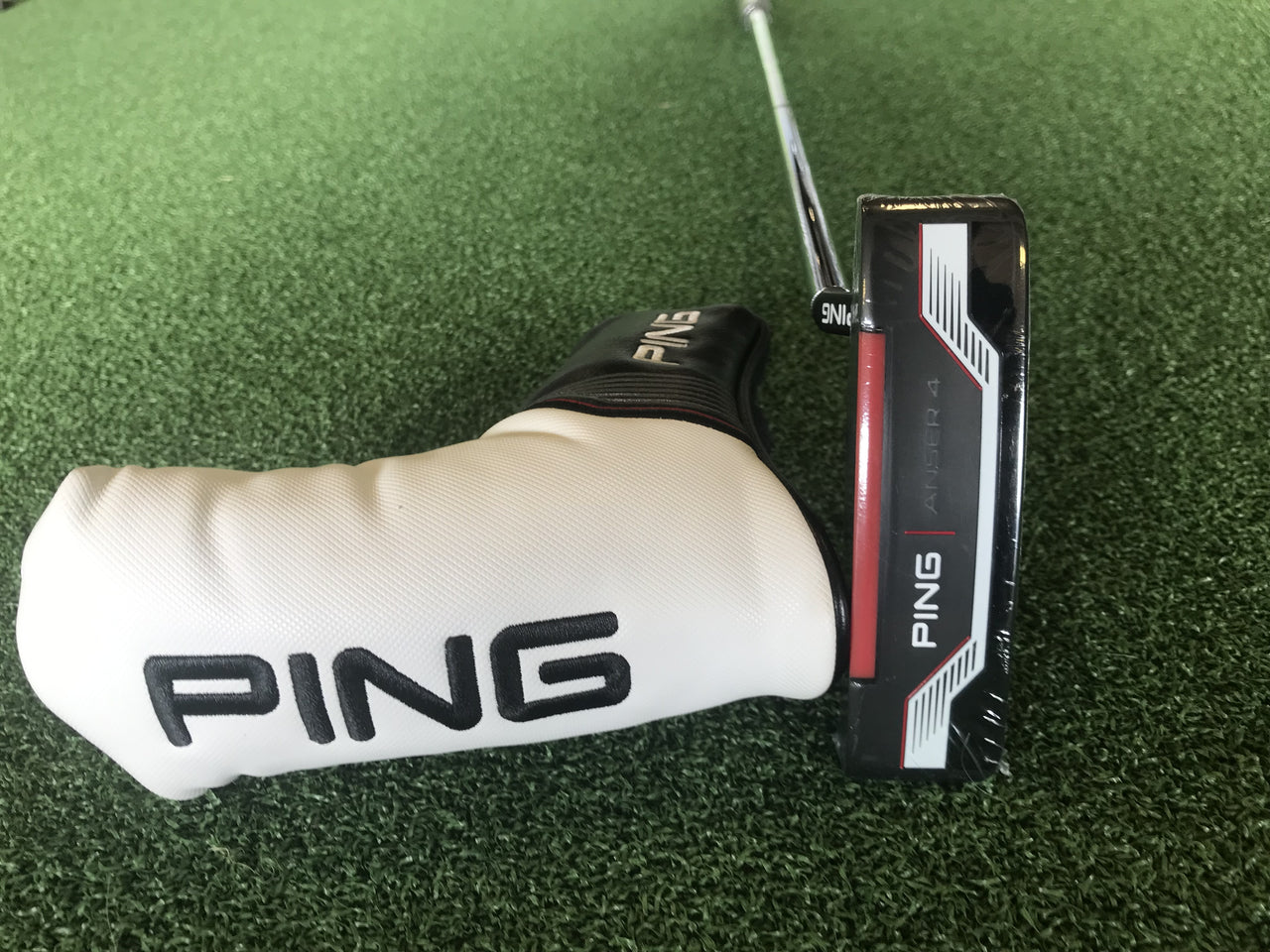 *New* 2021 Ping Anser 4 34" Putter With Headcover