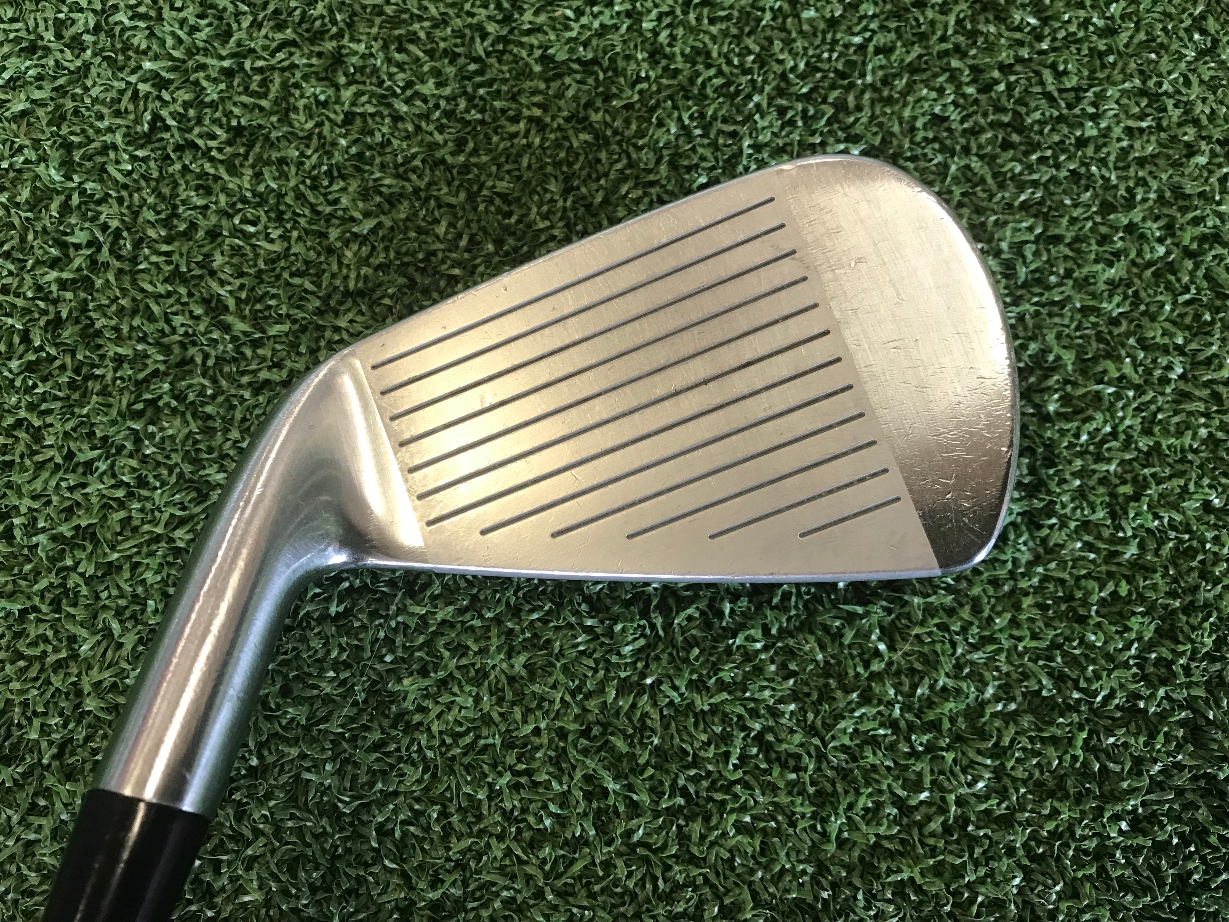 Bridgestone TourStage GR X-Blade C-1 5-9 Iron Set