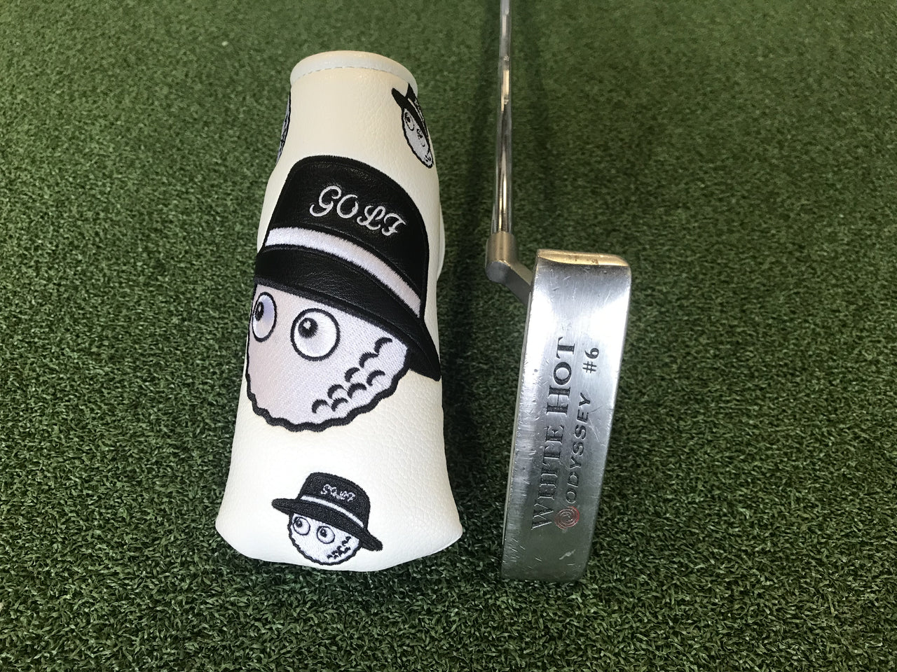 Odyssey White Hot #6 34" Putter With Headcover