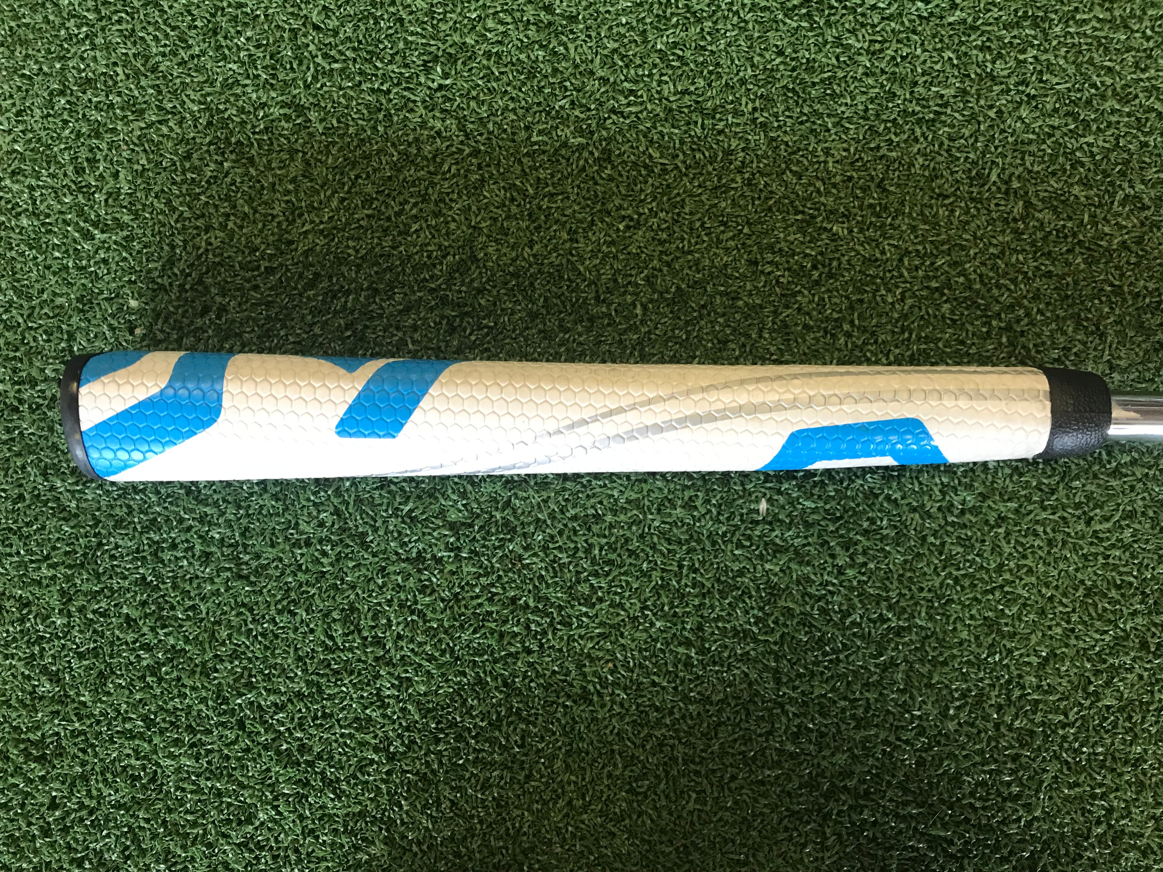 Odyssey White Hot #6 34