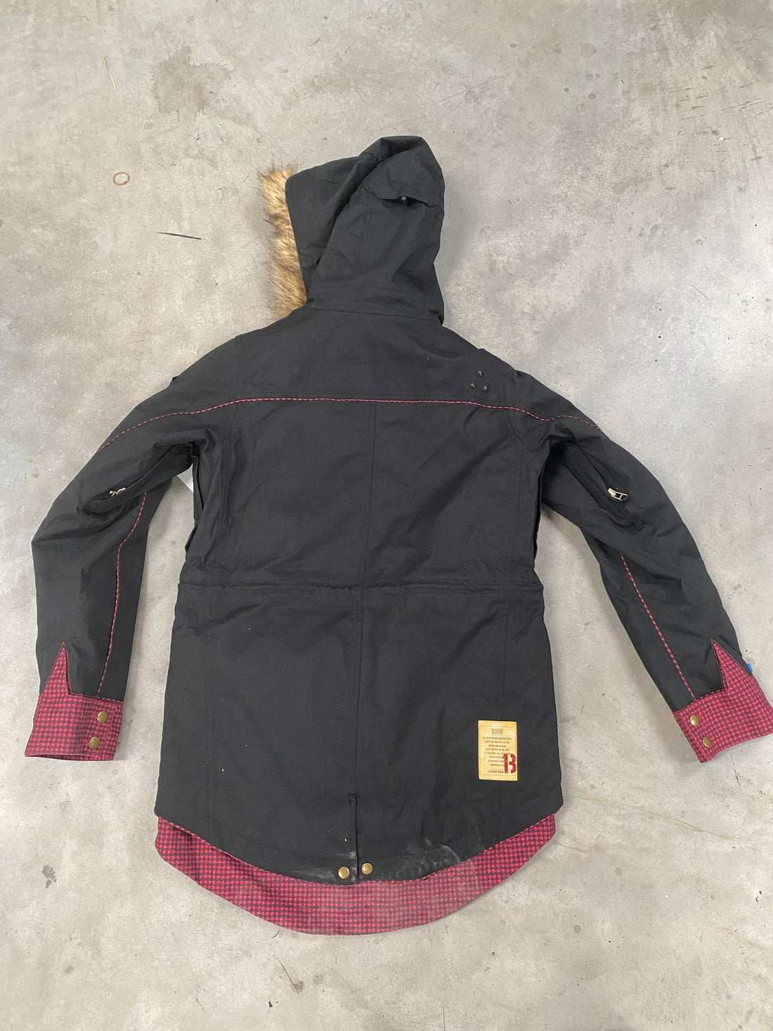 Burton Mens Snow Jacket Size Medium *Excellent Condition*