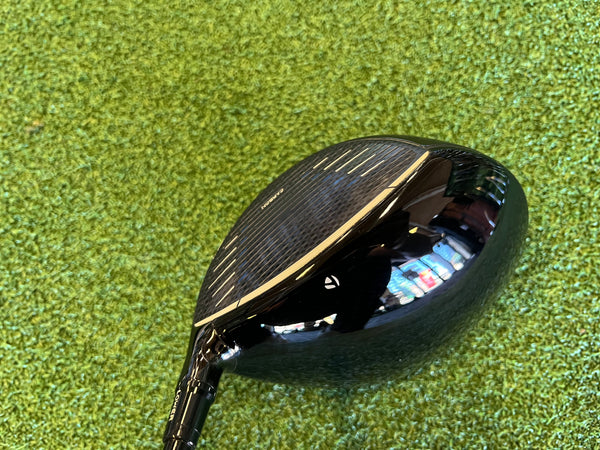 2024 TaylorMade Qi10 9° Driver With Headcover Dexterity- R/H Flex- Tour Extra Stiff Length- 45.25" Condition- 8.5 S/N- 56BK309N Shaft- Mitsubishi Tensei CK Series 70 TX Grip- Golf Pride
