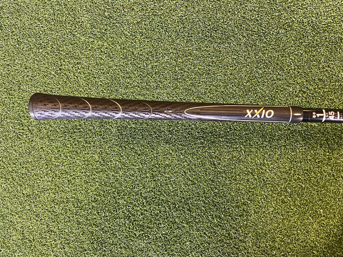 2002 XXIO MP200 Twin AX-Sole 9° Driver
