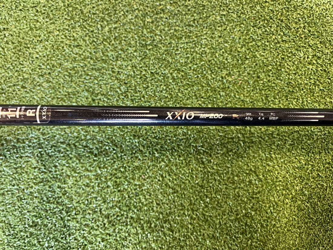 2002 XXIO MP200 Twin AX-Sole 11° Driver