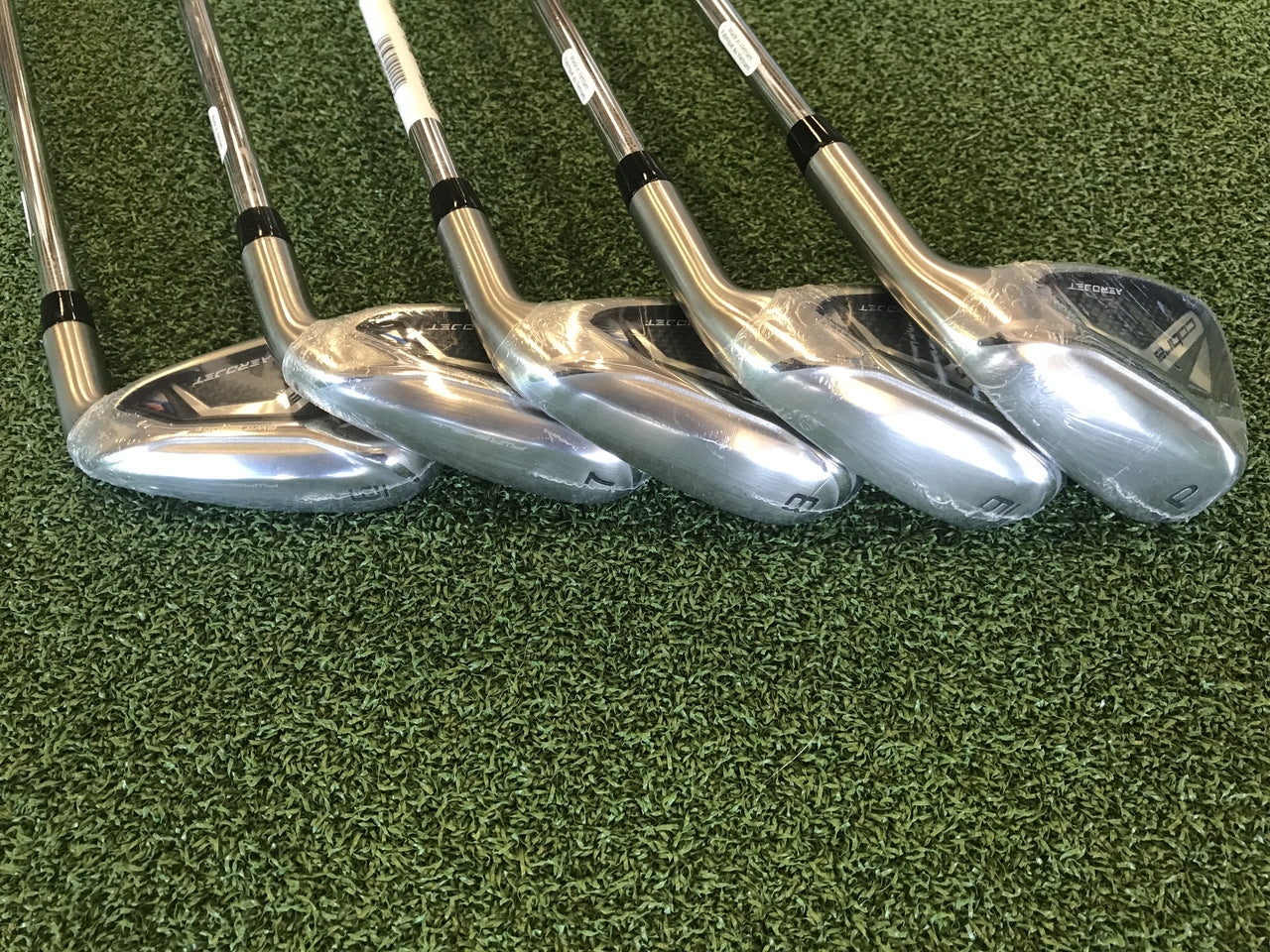 *New*Cobra Aerojet 6-9, Pw Iron Set