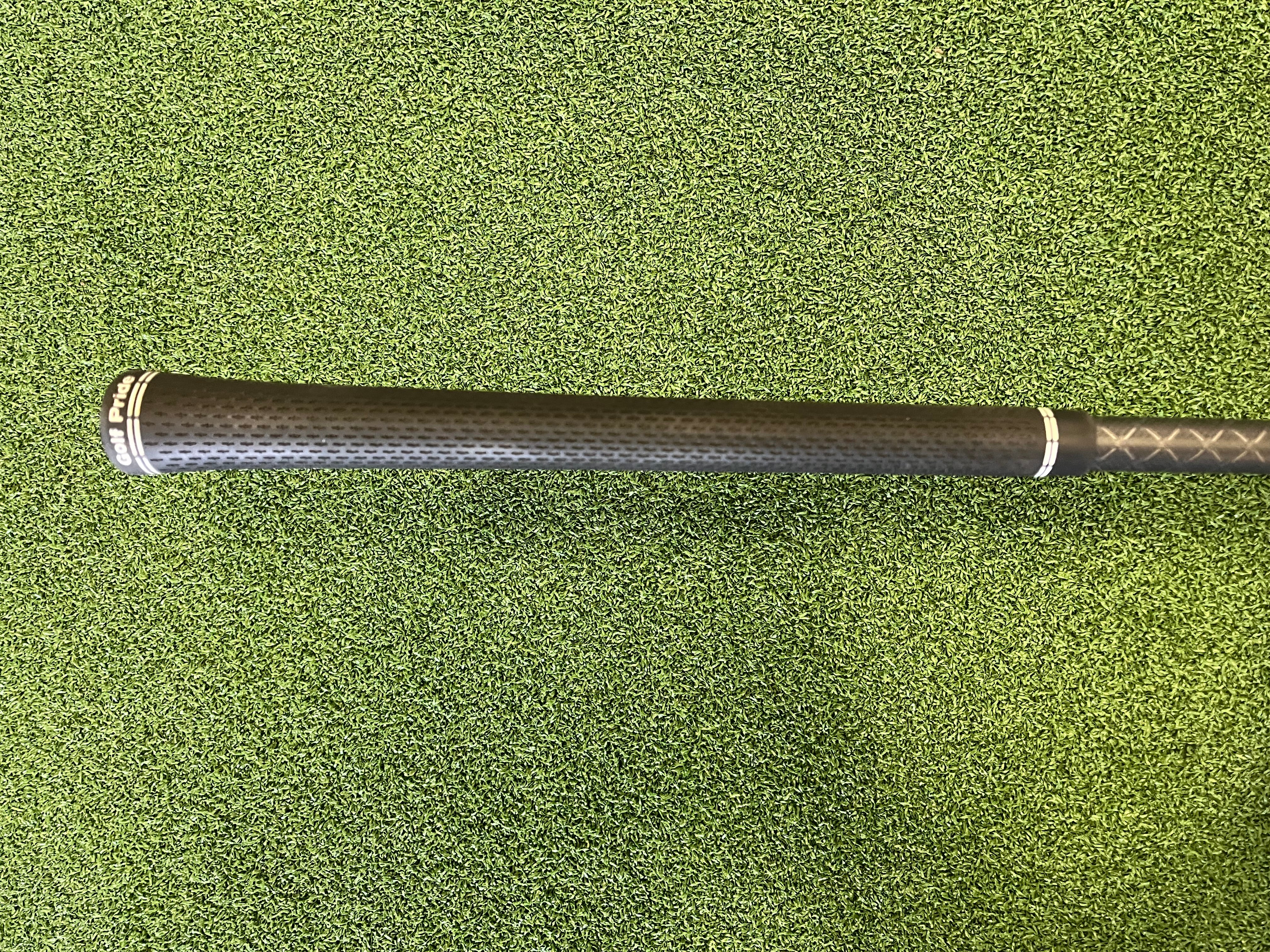 2022 Titleist TSR 2 10° Left Handed Driver *Excellent Condition*