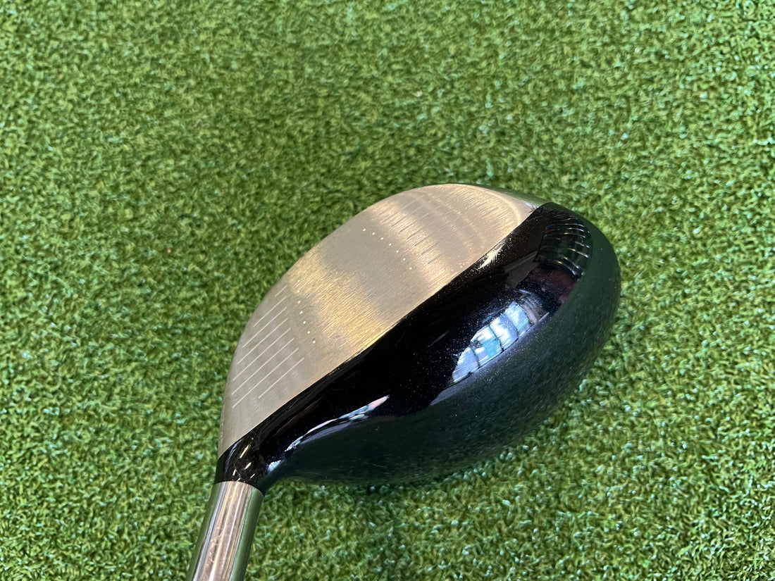 2011 Nike Victory Red Tour 9.5° Driver