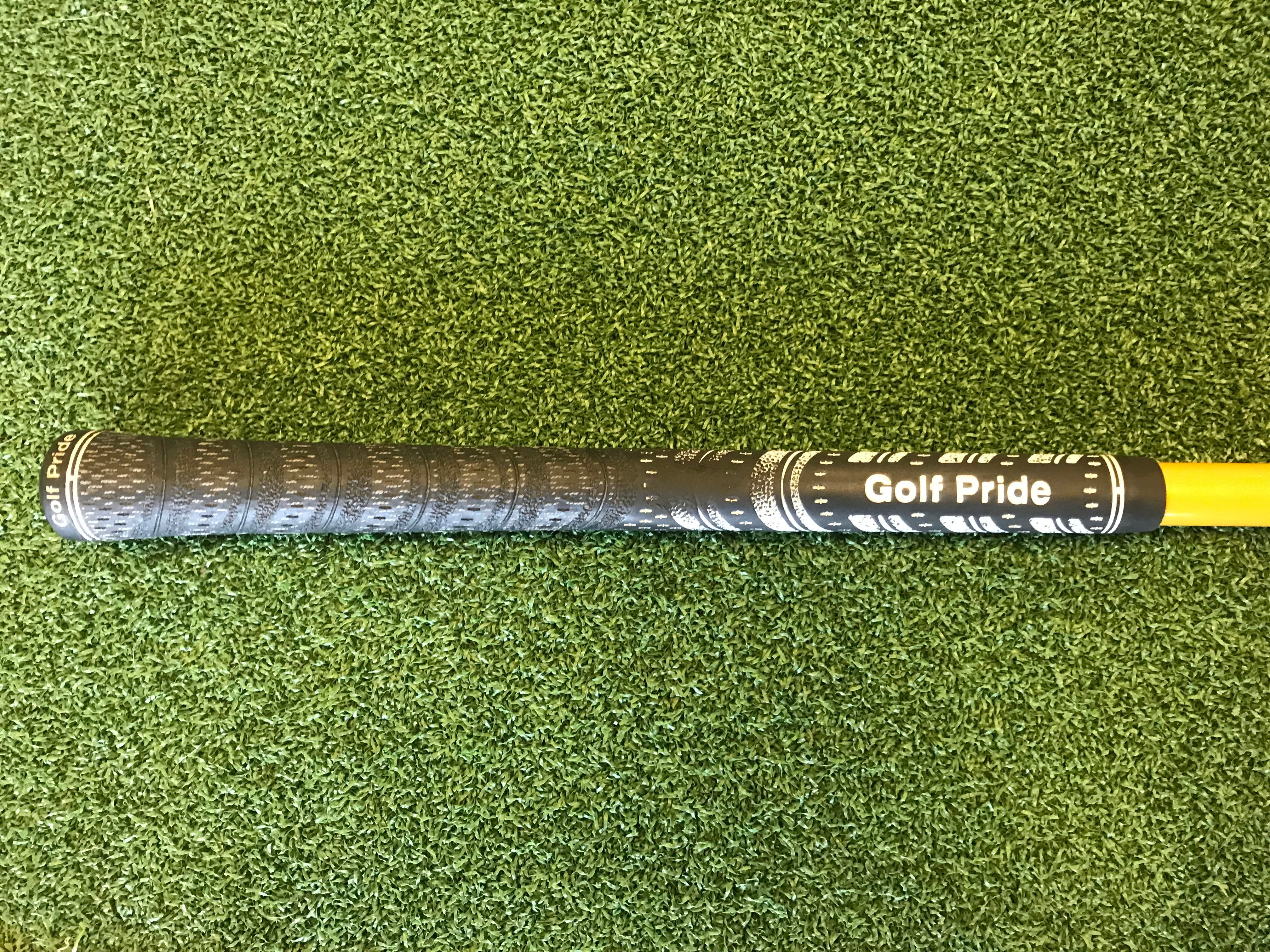 2012 TaylorMade R11 10.5° Driver with Headcover *Excellent Condition*