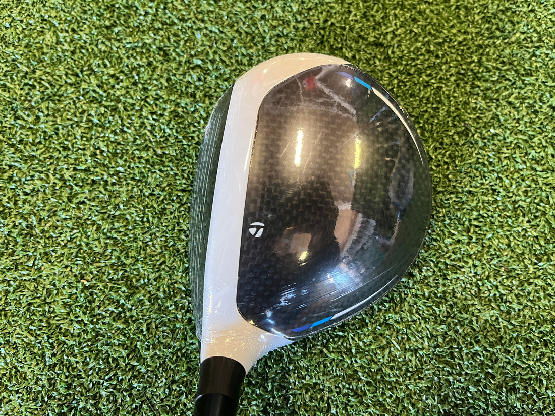 *New* TaylorMade Sim 2 Max D 22° Ladies 7 Wood with Headcover