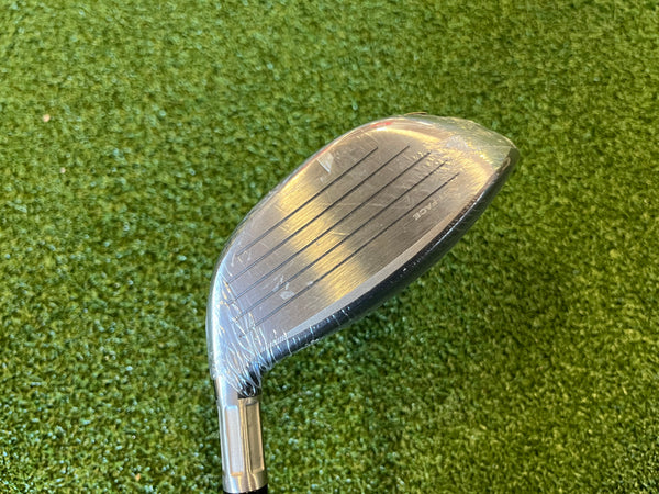 *New* 2022 TaylorMade Stealth 19° Ladies 5 Wood With Headcover