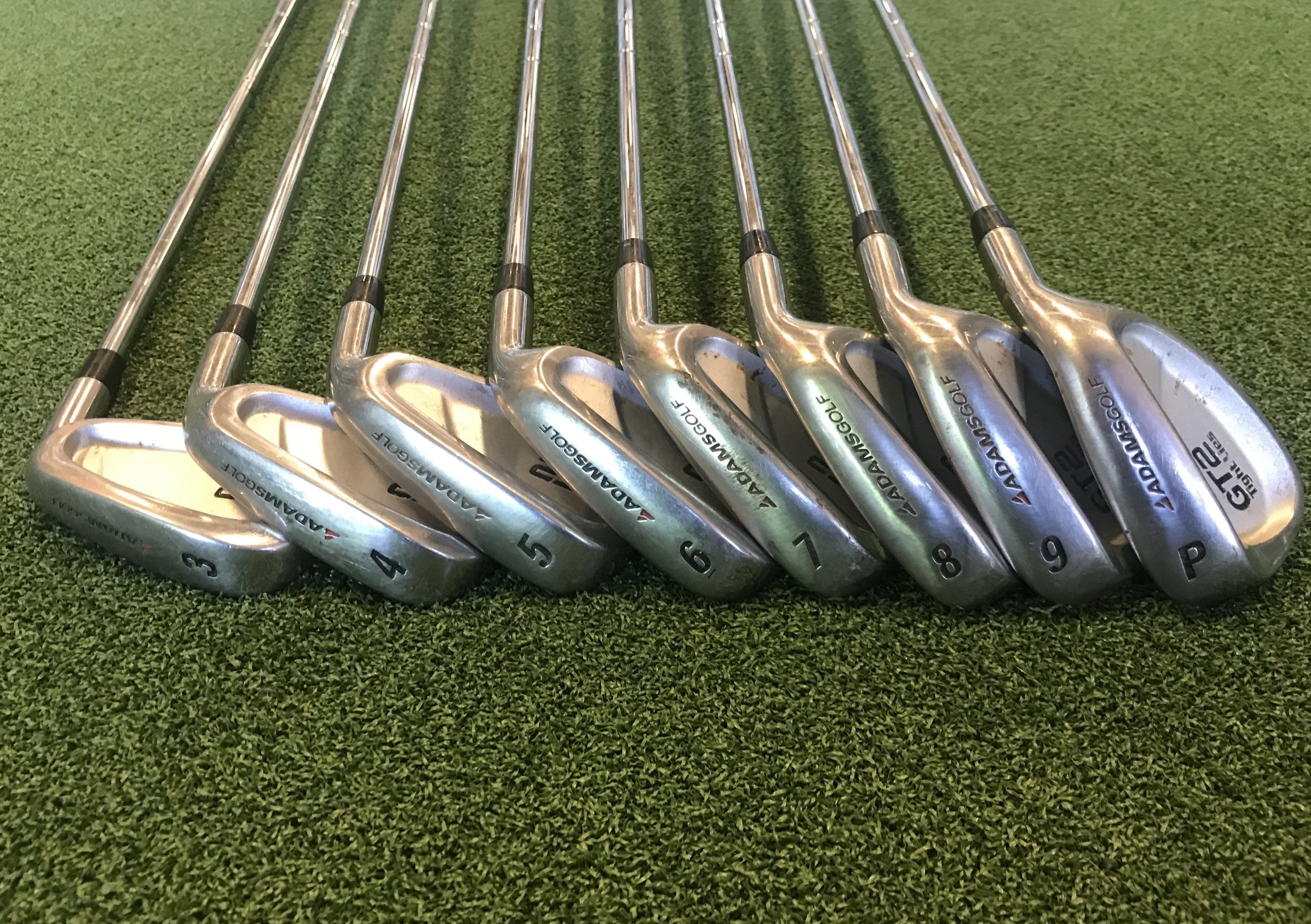 Adams Tight Lies GT2 3-9, PW Iron Set