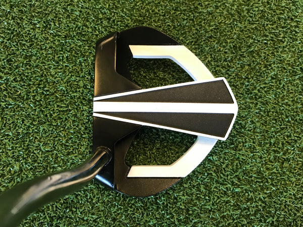 Odyssey Metal-X Dart 35" Putter