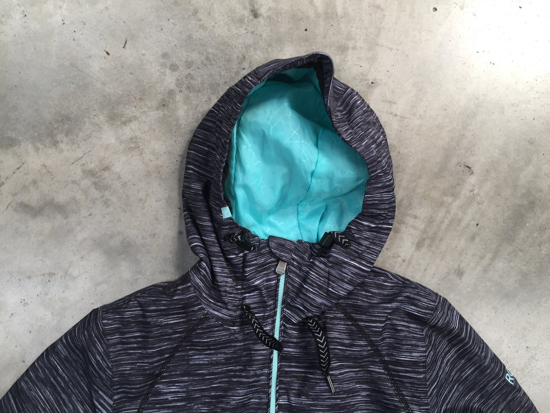 Roxy Ladies Snow Jacket Size- S *Excellent Condition*