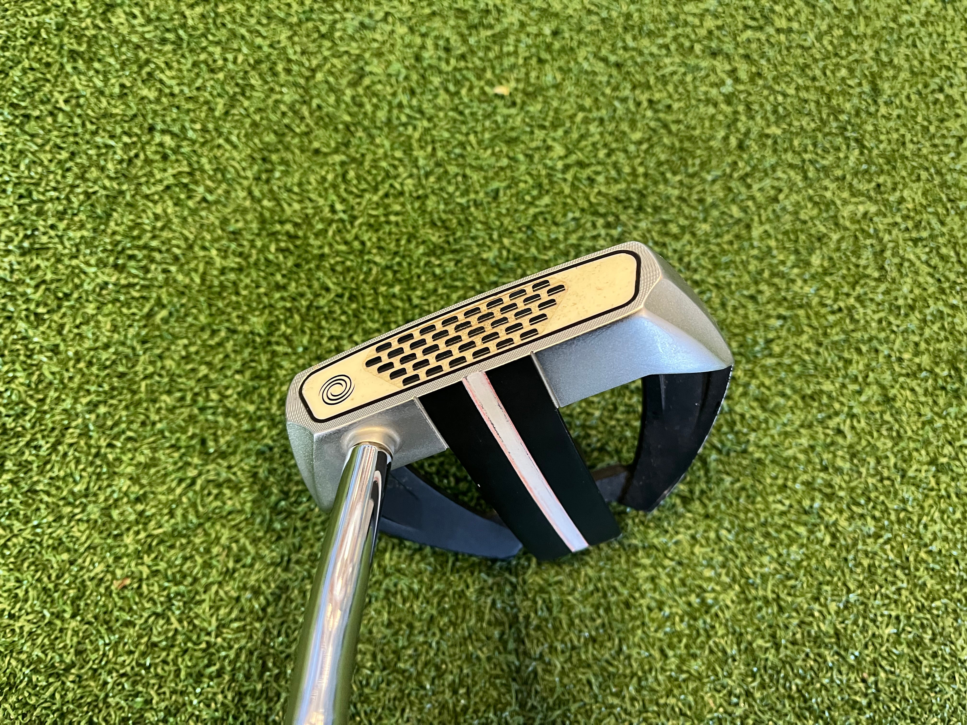 ODYSSEY STROKE LAB MARXMAN s　34インチ Product Display Odyssey Stroke Lab Marxman S Putter at
