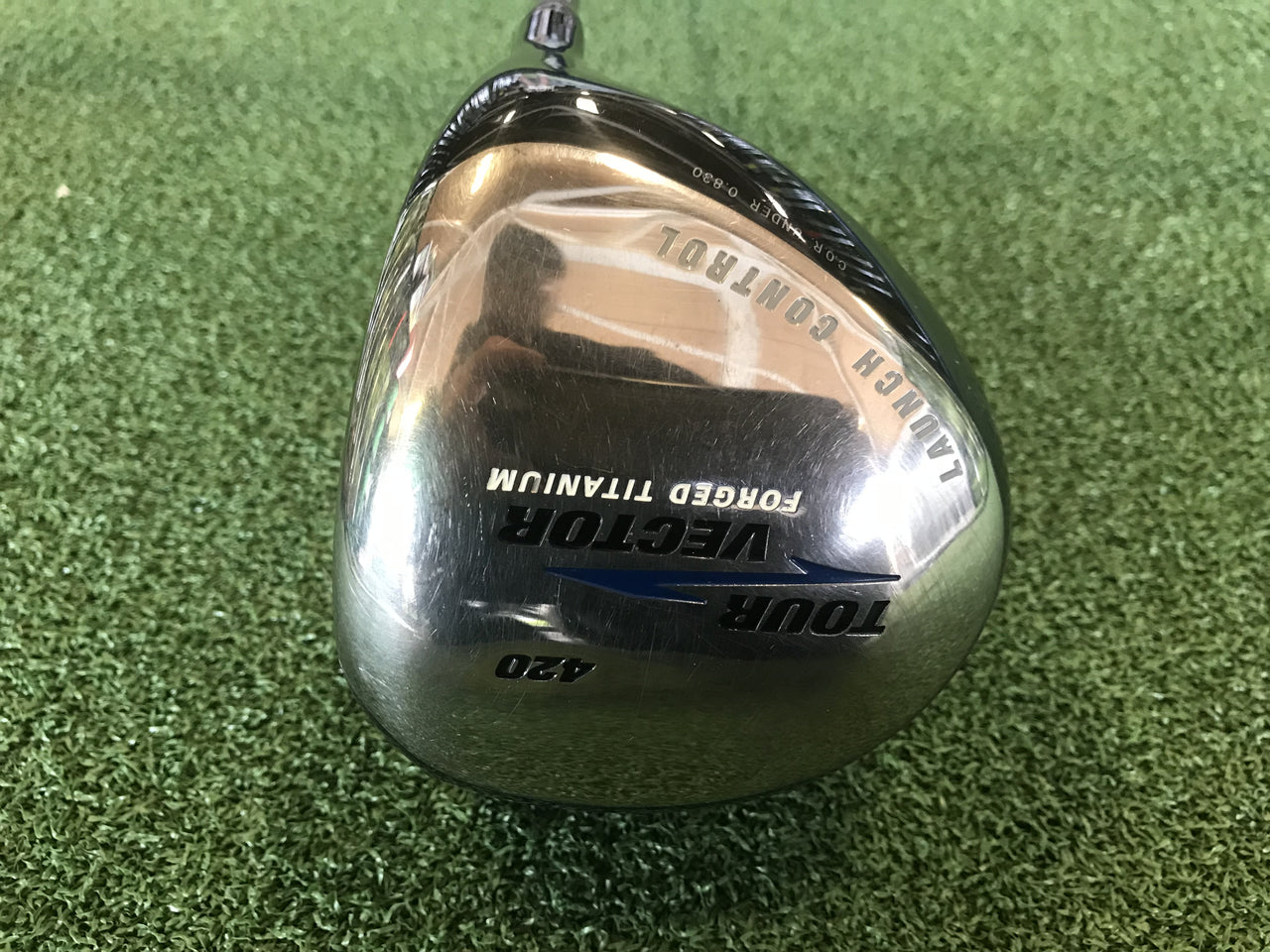 Tour Vector 420 10° Driver