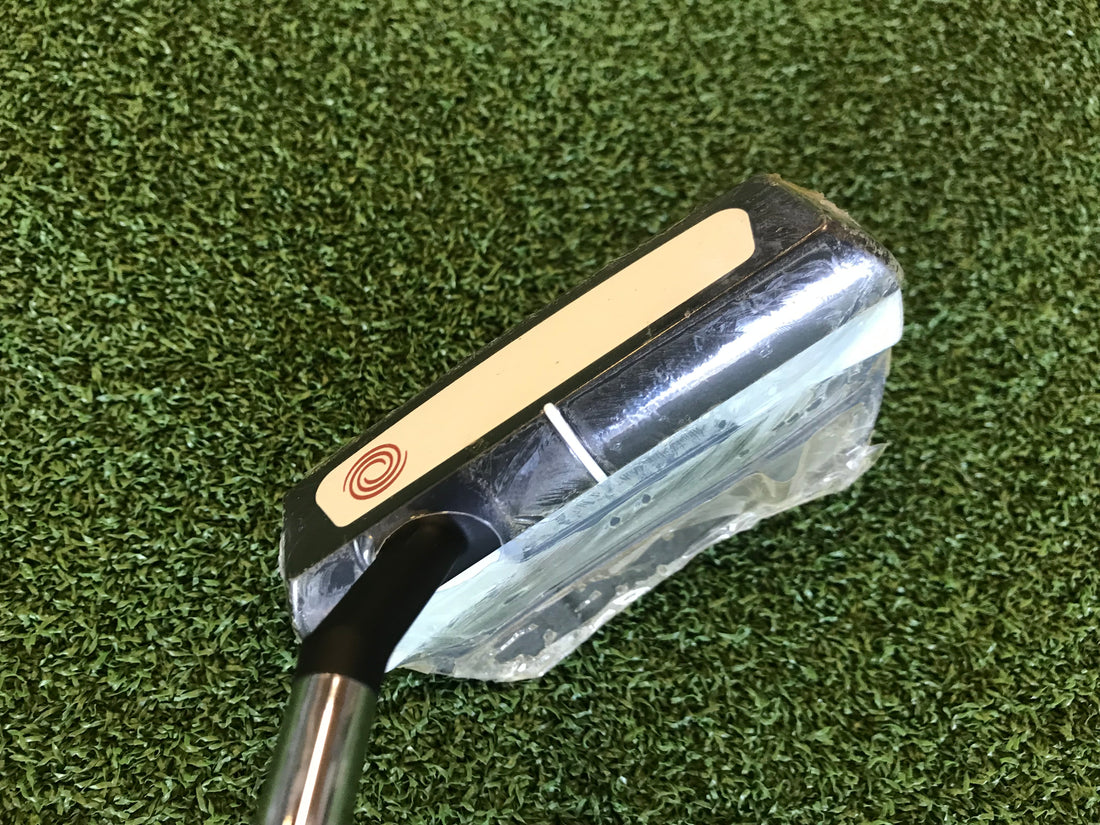 *New* 2023 Odyssey White Hot Versa Three T 33" Putter With Headcover