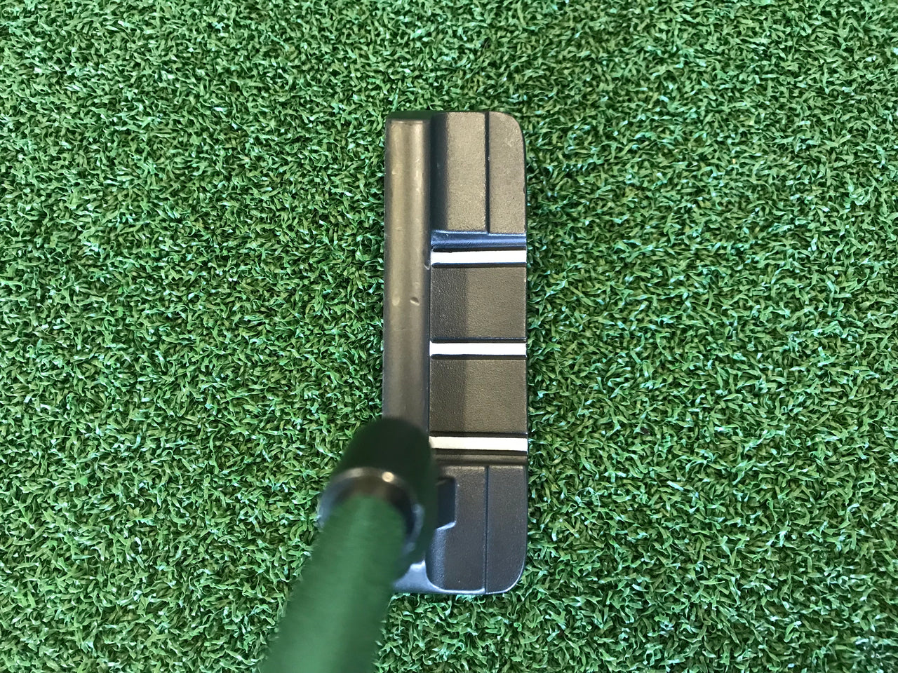 2016 Odyssey Toe Up 33" Putter With Headcover