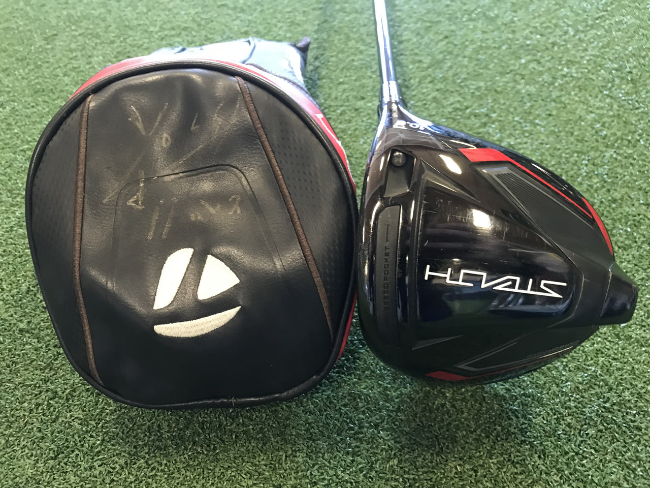 2022 TaylorMade Stealth 10.5° Driver With Headcover *Excellent Condition*