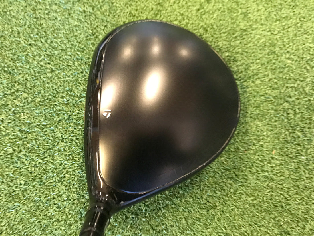 2022 TaylorMade Stealth 10.5° Driver With Headcover *Excellent Condition*