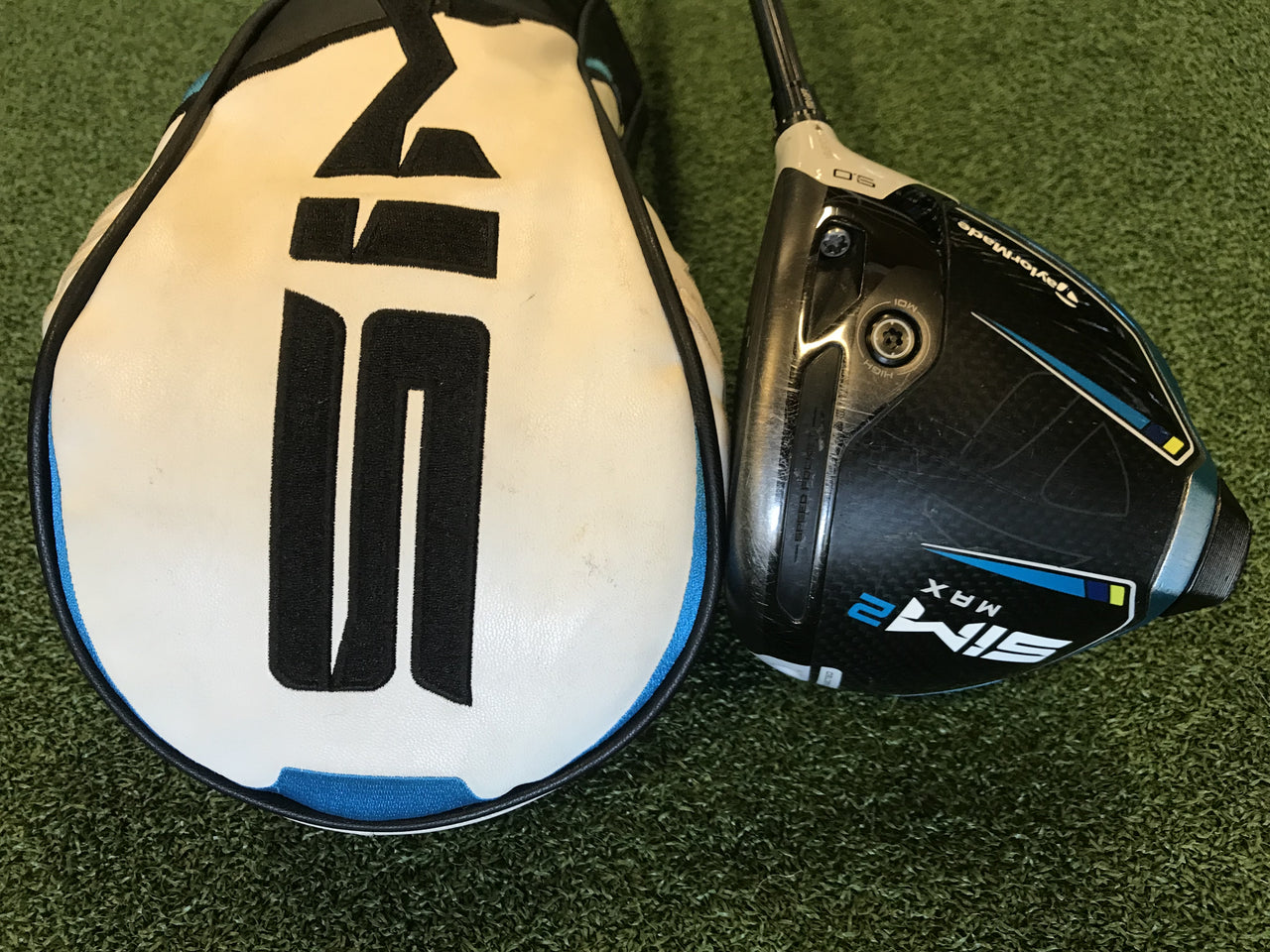 2021 TaylorMade Sim 2 Max 9° Driver With Headcover *Excellent Condition*