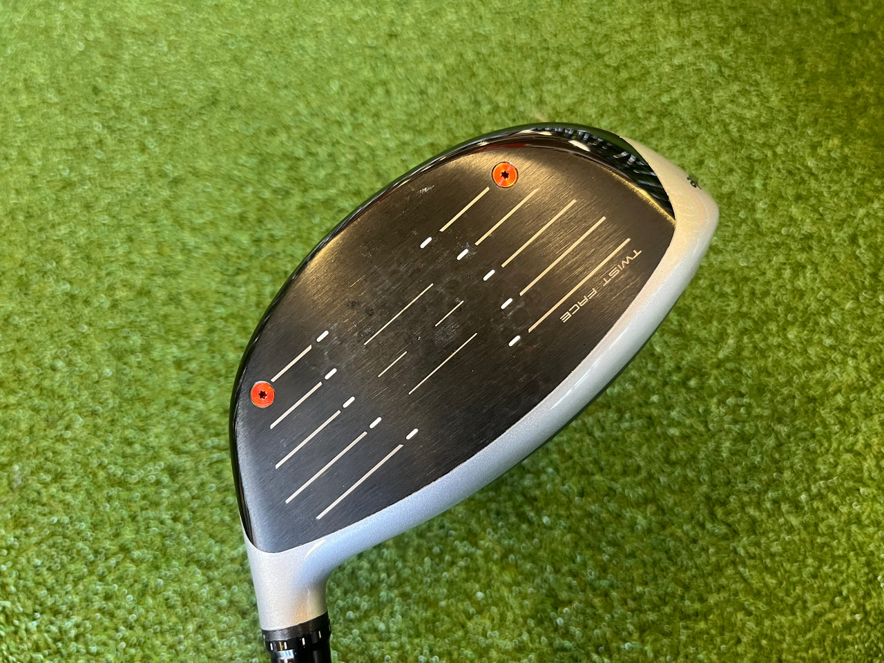 TaylorMade M5 9° Driver With Headcover