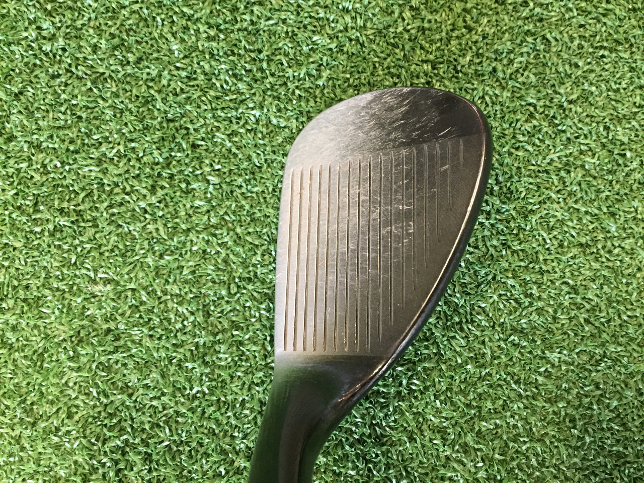 2015 Titleist Vokey Cold Forged Black 58° Wedge Bounce- 8° Dexterity- R/H Flex- Stiff Condition- 7  Shaft- S200 Grip- Elite