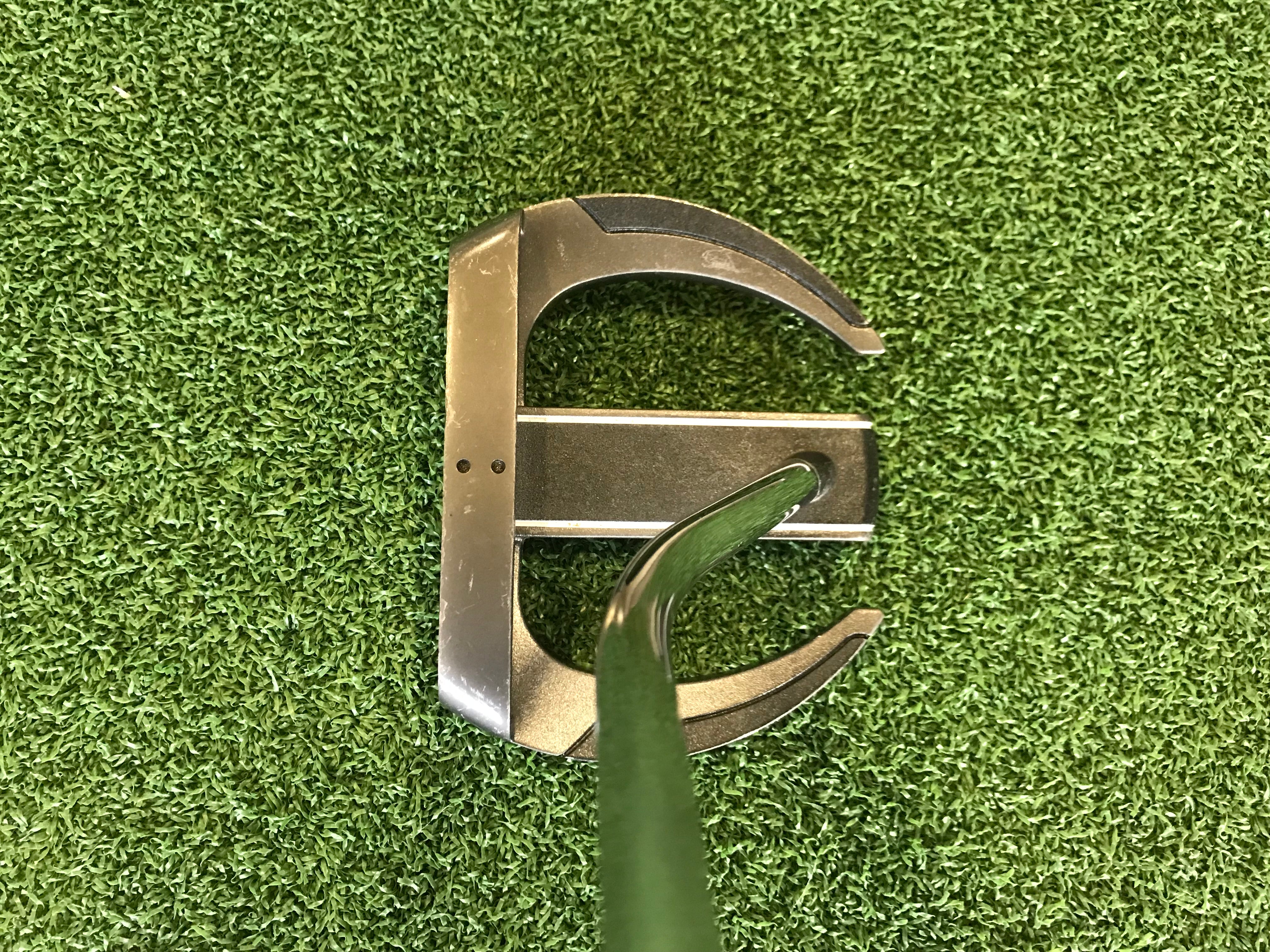 Odyssey Back Stryke Sabertooth 34