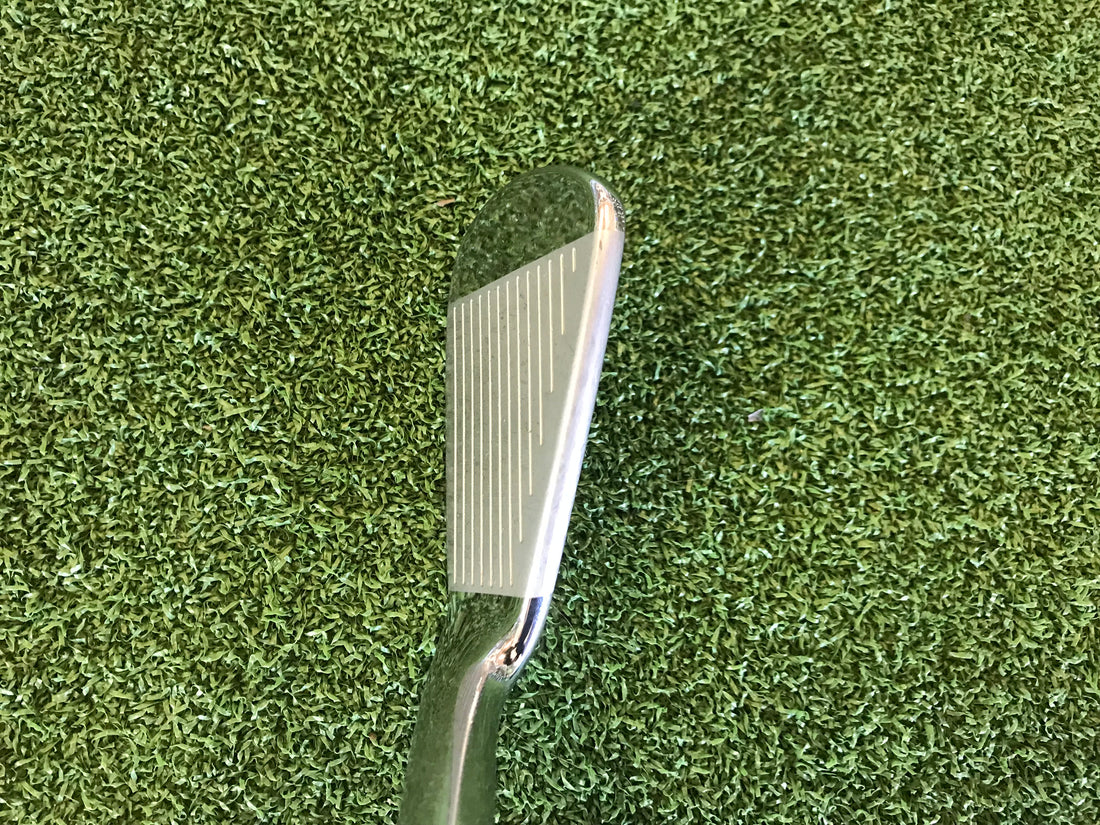 2014 Mizuno MP-15 5-9, Pw Iron Set