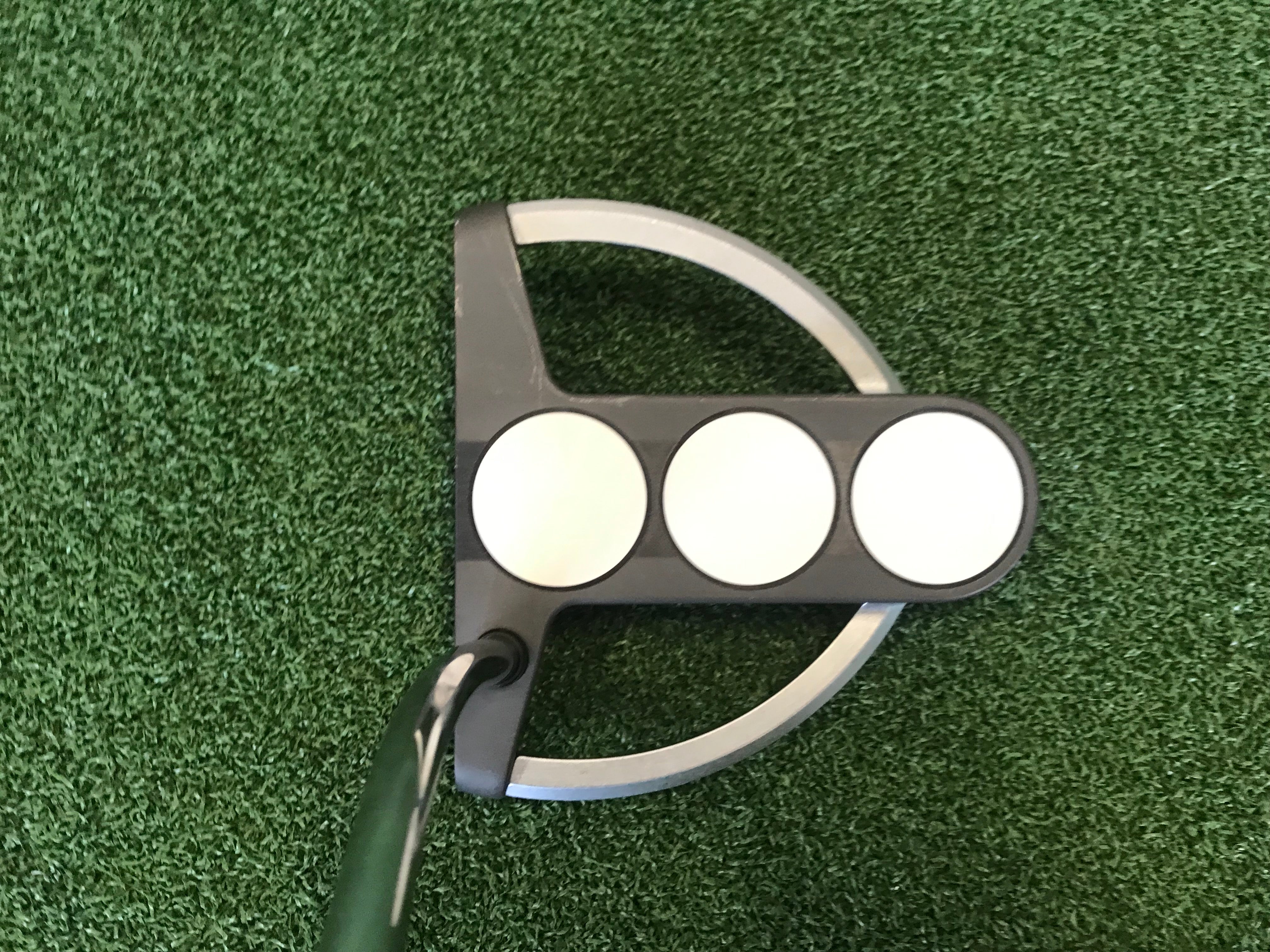 Odyssey White Steel Tri-Ball SRT 33