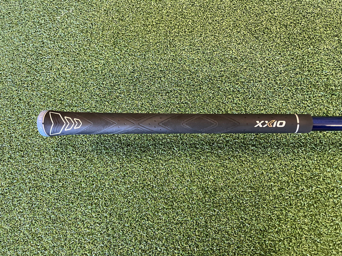 2022 XXIO MP1200 16° Ladies 3 Wood With Headcover