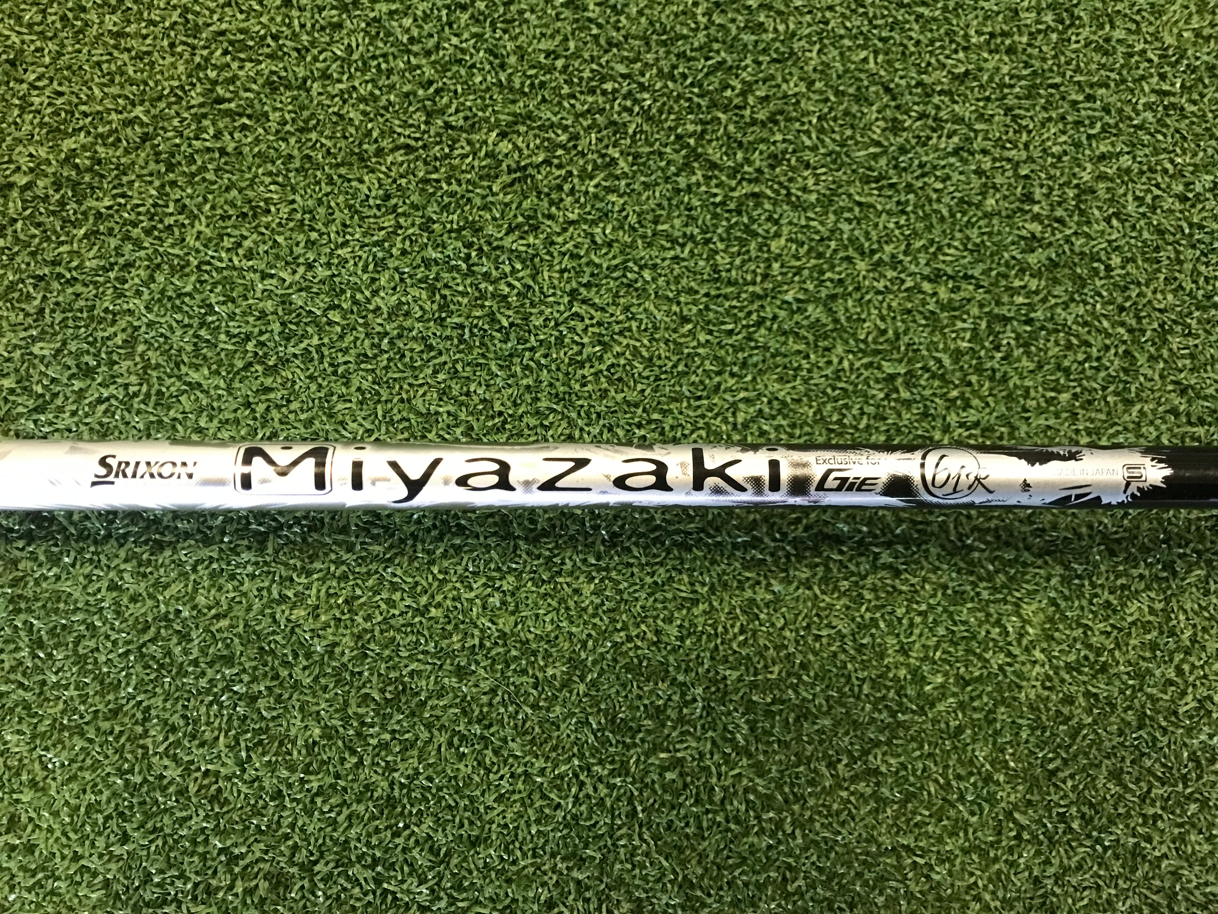 2011 Srixon Gie 5-9, Pw Iron Set