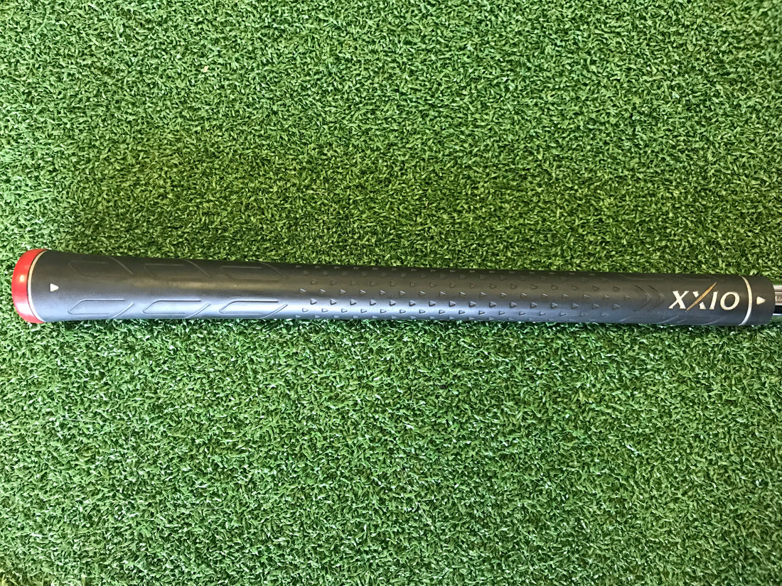 2015 XXIO 4-9, Pw, Aw Iron Set