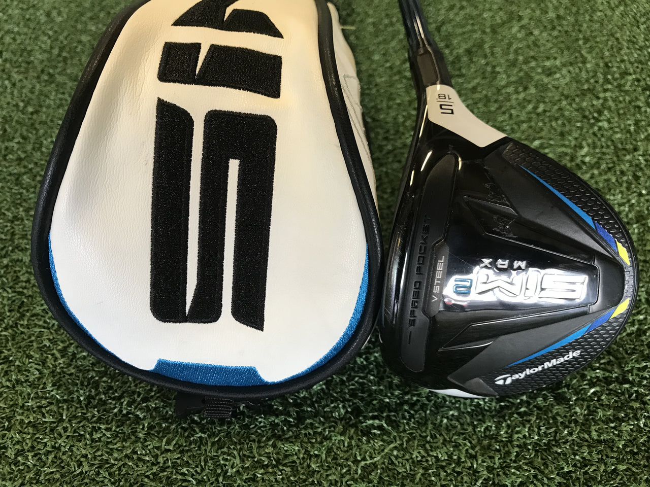 2021 TaylorMade SIM 2 Max 18° 5 Wood with Headcover *Excellent Condition*