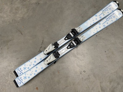 Pure Connections 120cm Junior Carving Skis *Excellent Condition*