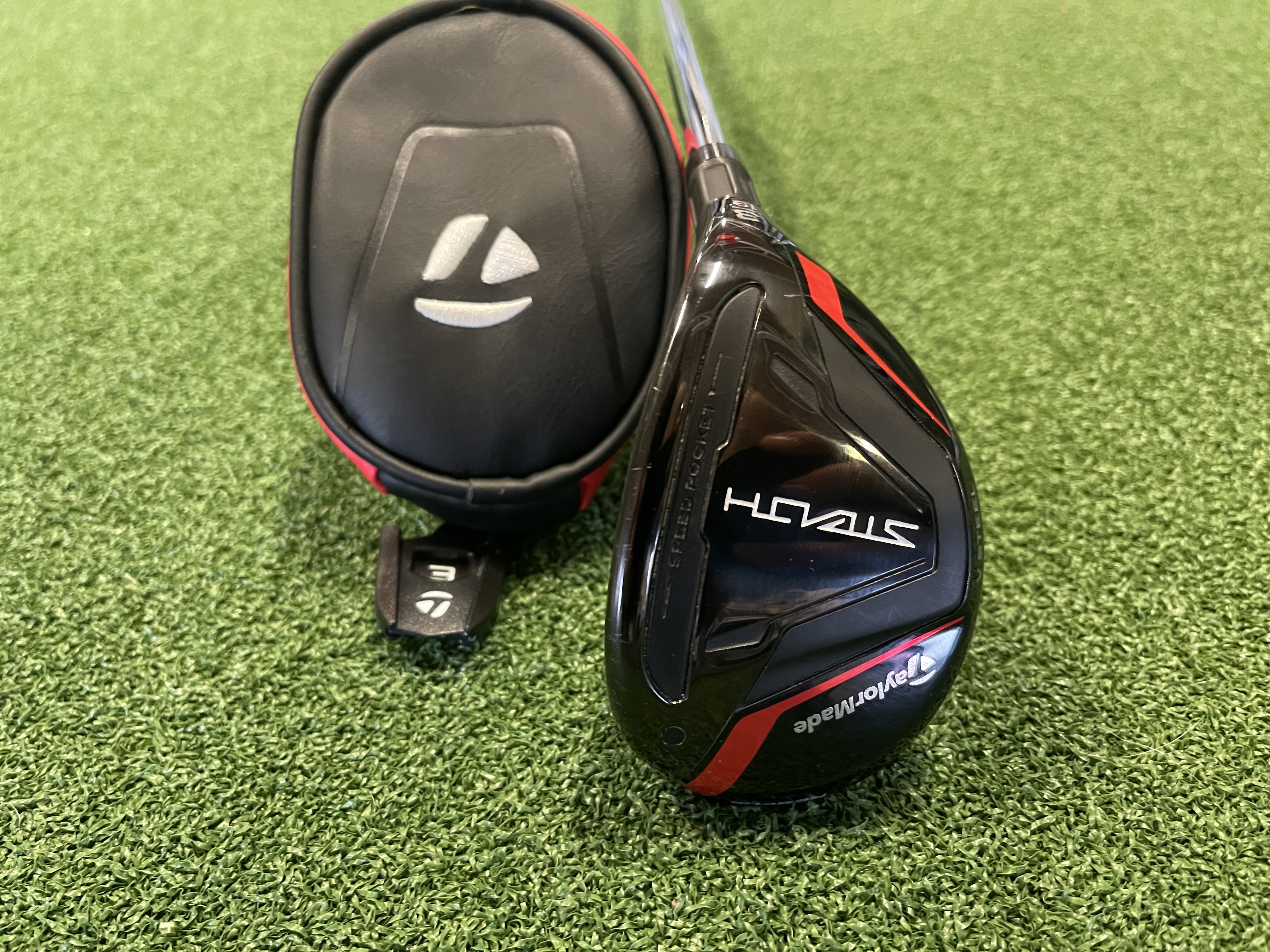 TaylorMade Stealth 19° 3 Hybrid With Headcover
