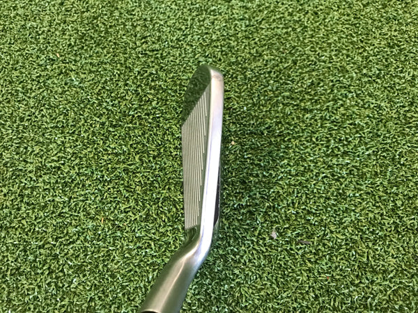 2018 Srixon Z585 5-9, PW, AW Iron Set