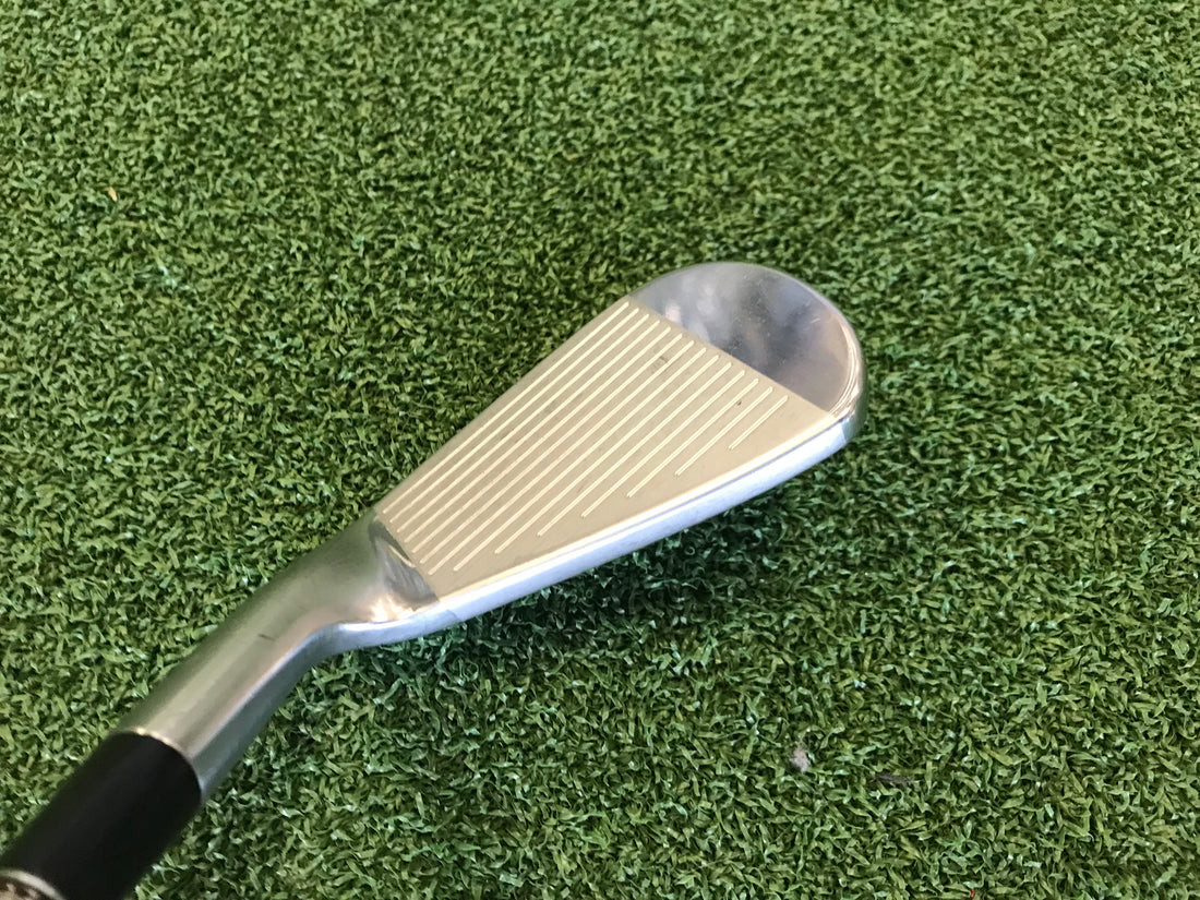 2018 Srixon Z585 5-9, PW, AW Iron Set