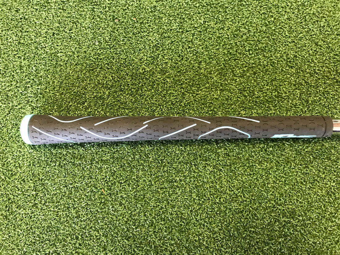 2018 Srixon Z585 5-9, PW, AW Iron Set