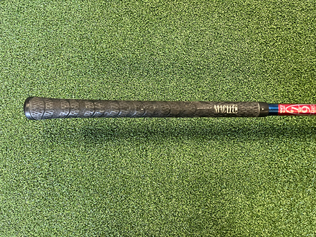 Macgregor MacTec NV2 ix400 9° Driver
