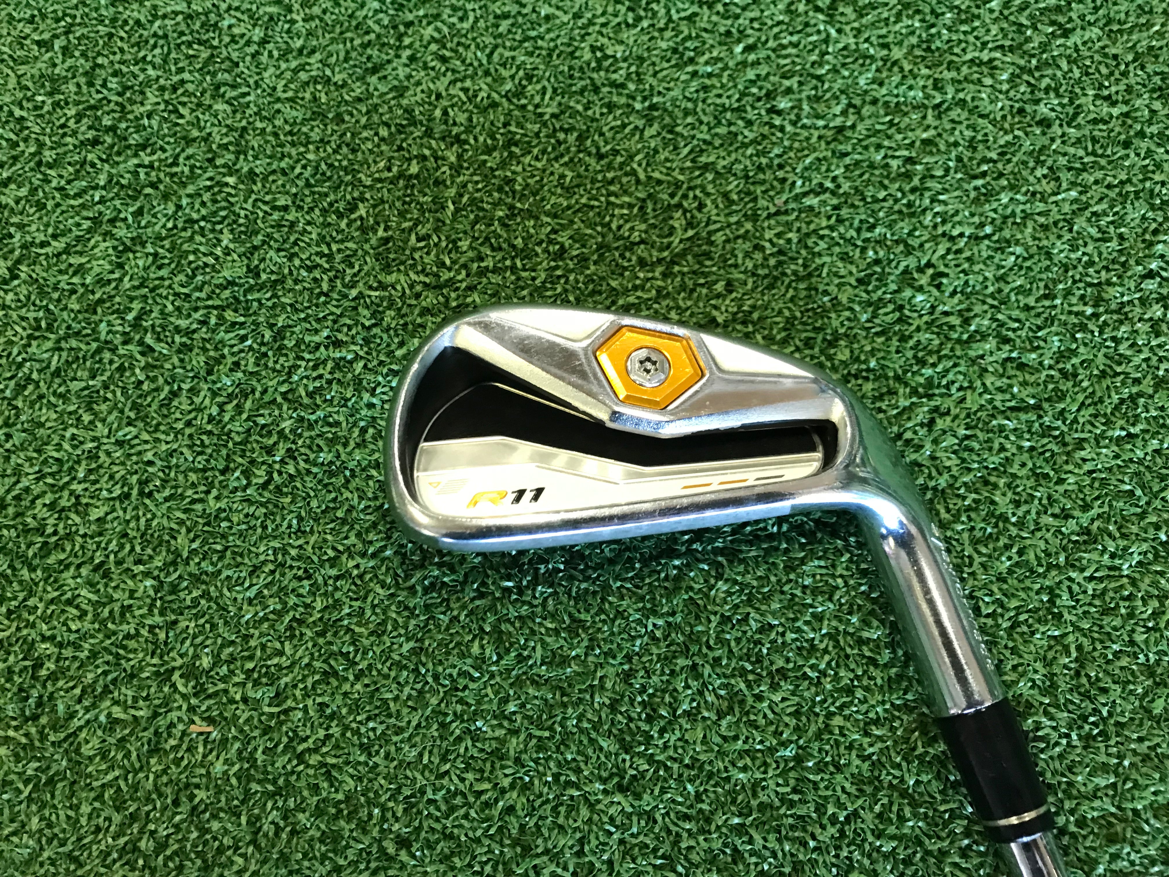 2011 TaylorMade R11 5-9, PW Iron Set