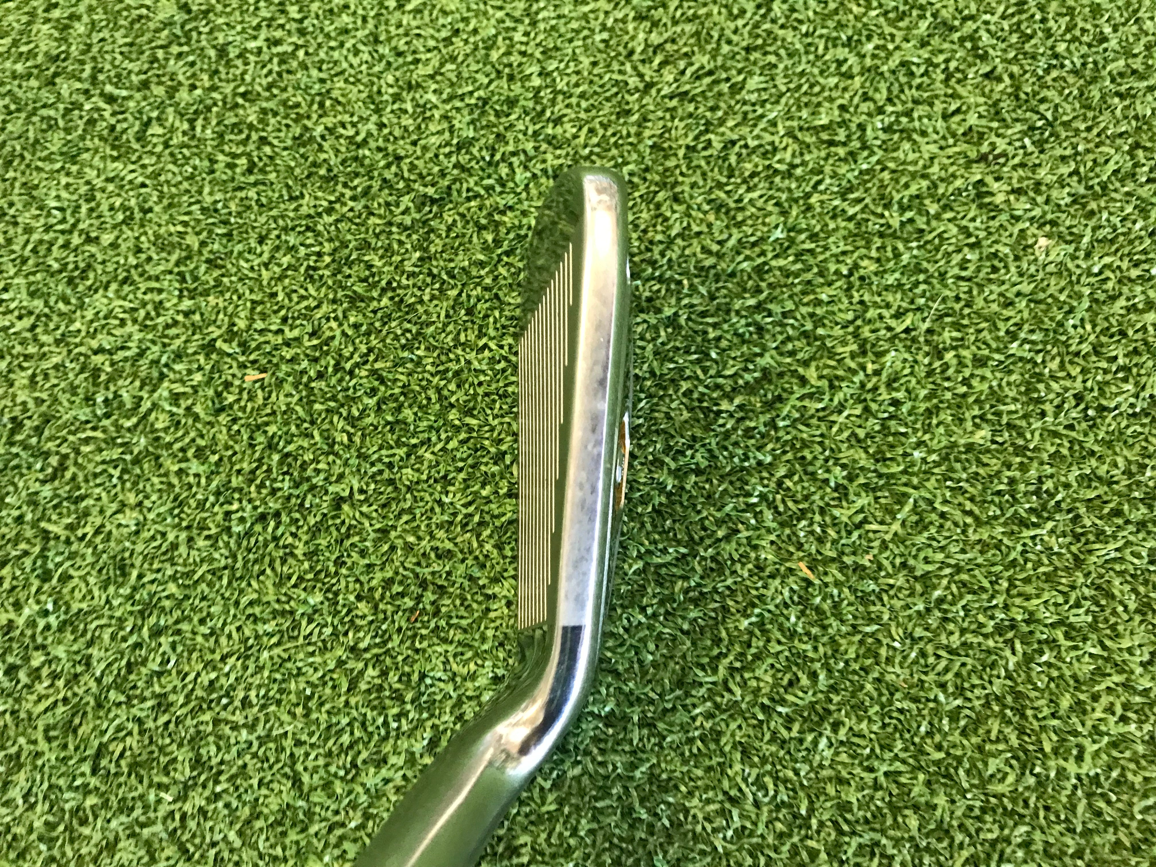 2011 TaylorMade R11 5-9, PW Iron Set