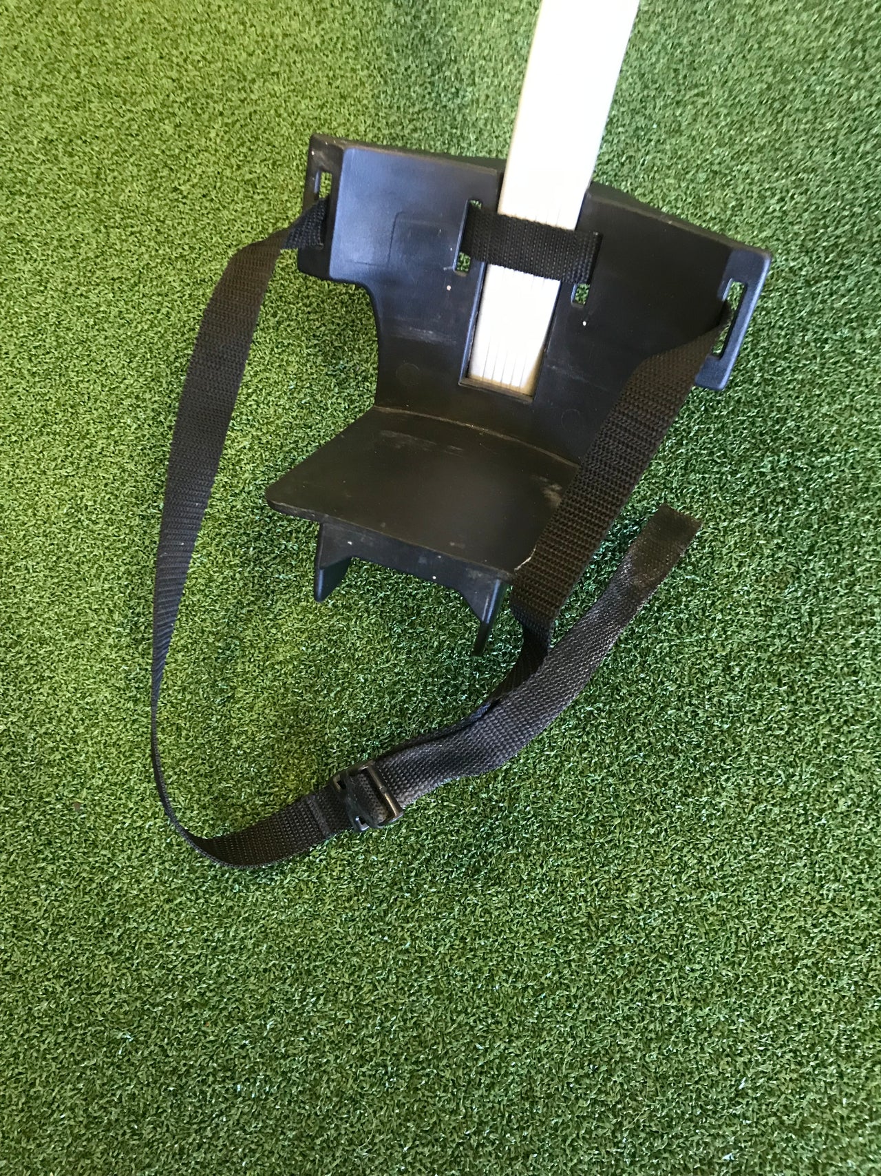 Brosnan ProLine 2-Wheel Trundler *Faulty Top Strap*