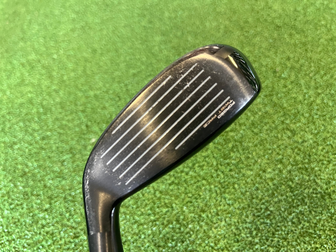 TaylorMade SIM 2 19.5° 3 Hybrid With Headcover