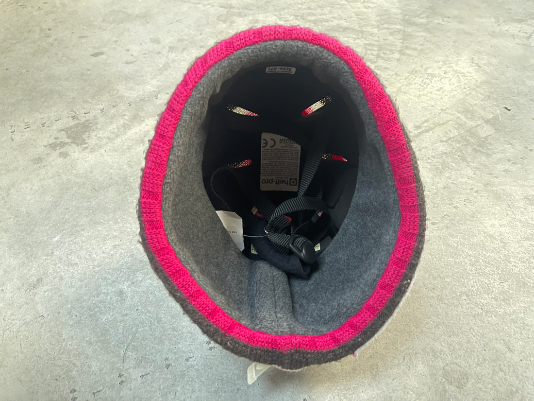 Helt Ski/Snowboard Helmet *Like New*
