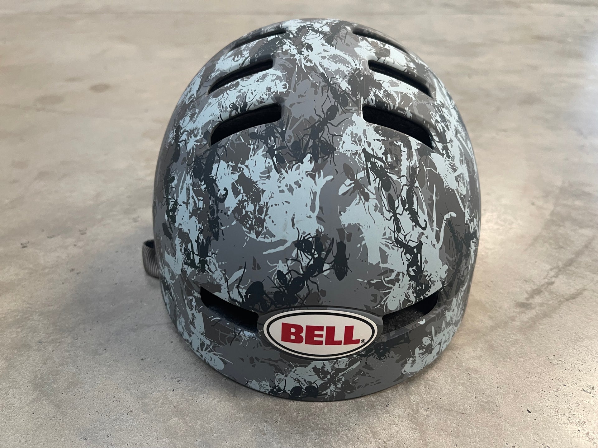 bell cycle helmets nz BELL Bike Helmet *Like New*